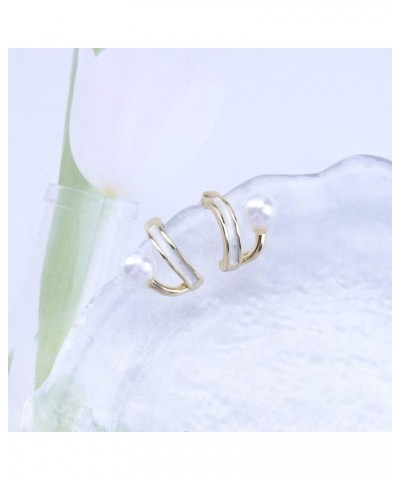 Vintage Tiny Pearl Hoop Earrings Single Pearl Huggie Earrings Minimalist Gold Pearl Stud Earrings Small Pearl Earrings Jewelr...