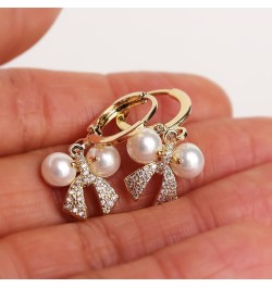 JeanBeau Small Gold Hoop Huggie Maple Leaf Snowflake Bow Pearl Dangle Drop Earring for Women Teen Girls Cute Crystal Dangling...