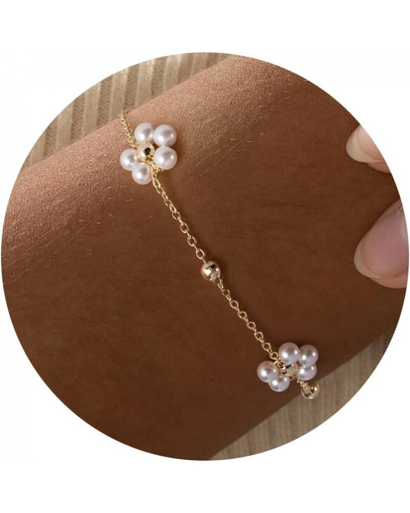 Pearl Bracelet, 14K Gold Plated Pearl Bracelets for Women Daisy Pearl Flower Gold Beaded Station Pearl Bracelets 22-Pearl Flo...